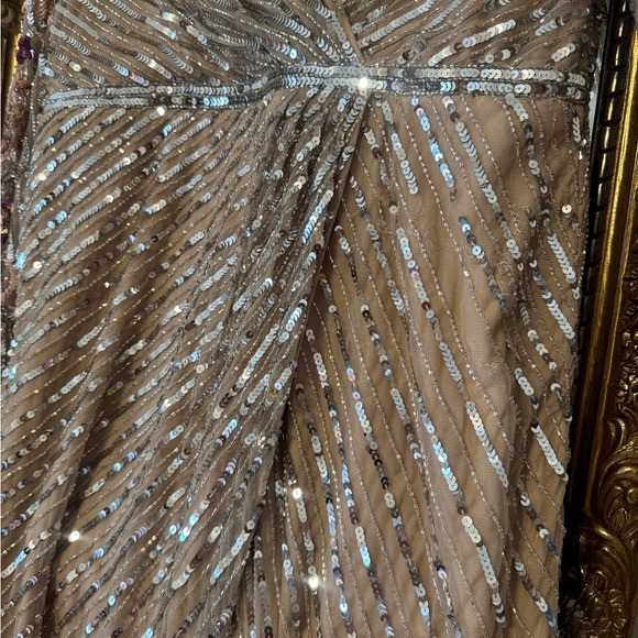 MAC DUGGAL LONG SLEEVE EMBELLISHED PUFF SLEEVE FAUX WRAP GOWN  SIZE 14 5628 $698 - Picture 6 of 11